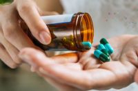 Retrouver sa qualité de vie en réduisant sa prise de médicaments